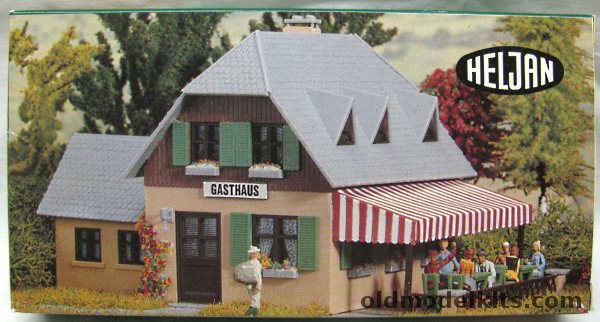 Heljan HO Gasthaus (Guesthouse) - HO Scale Building, 1777 plastic model kit